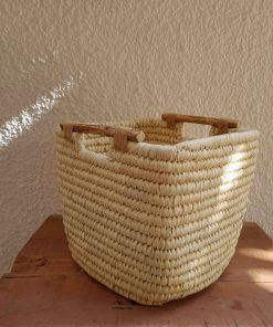 Storage wicker basket wooden handle